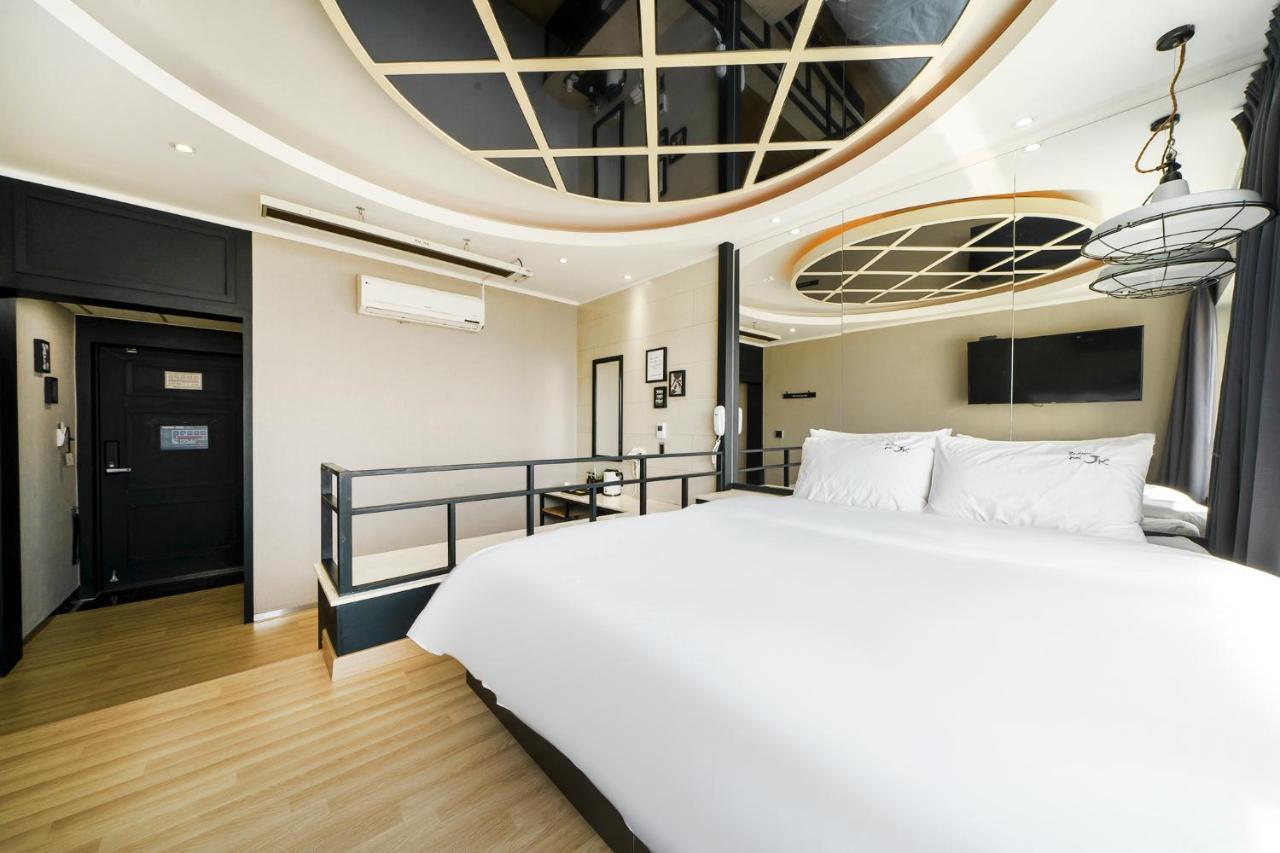 Jk Hotel Busan Extérieur photo